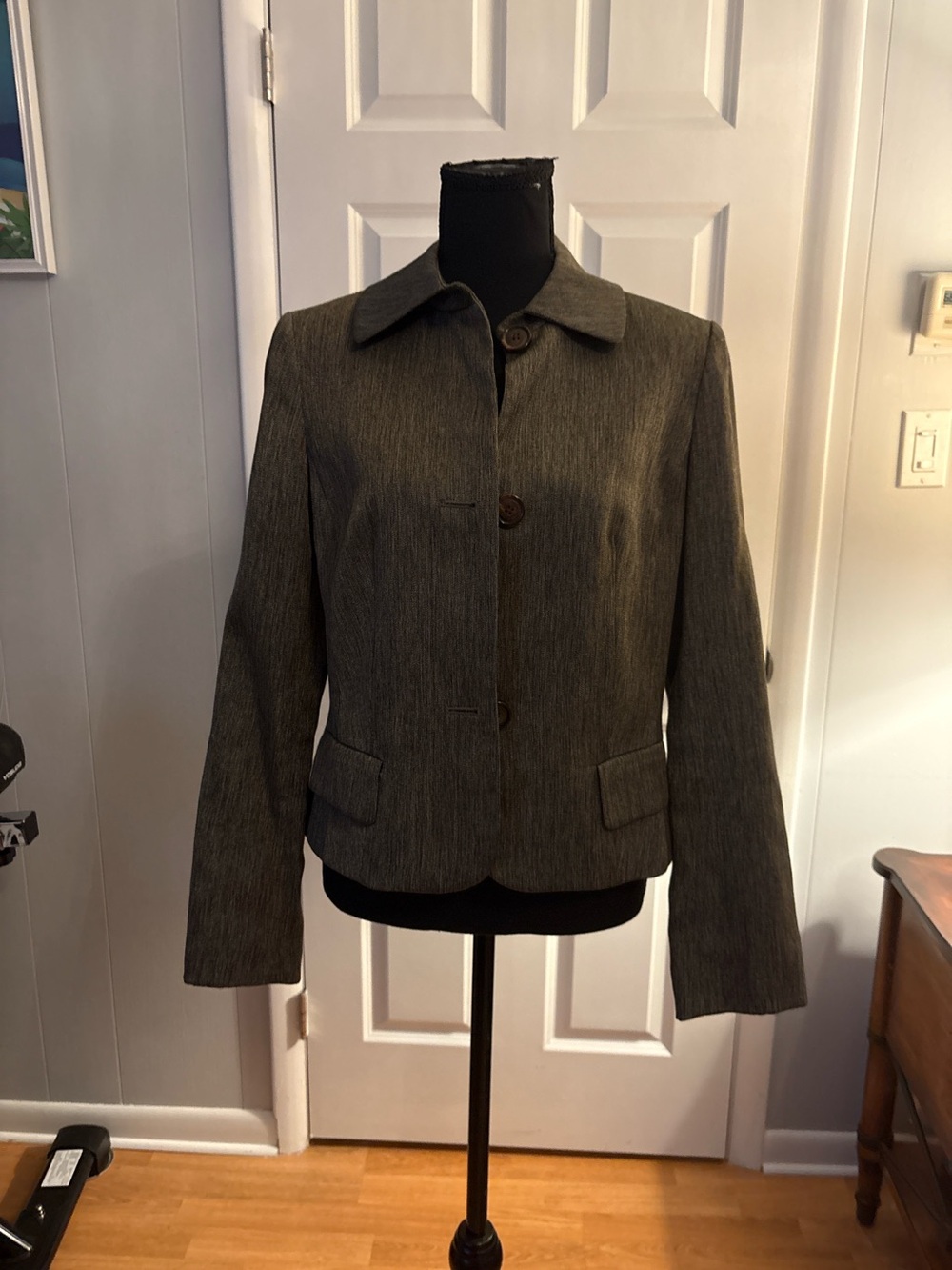 Jones New York Collection Textured Blazer Jacket/pants size 8